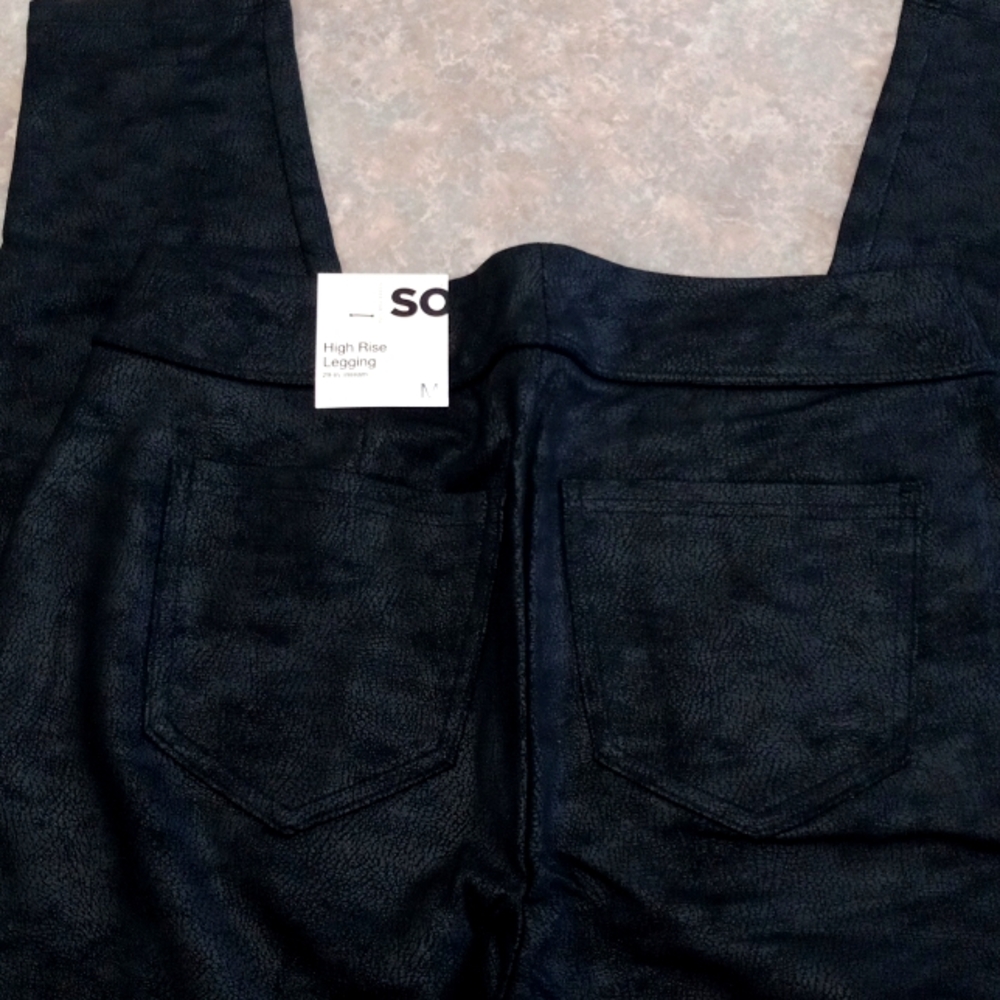 Women's high rise leggings